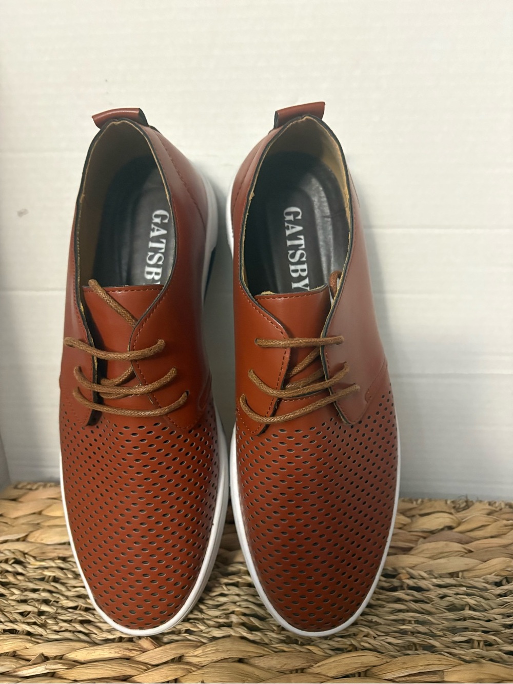 Gatsby Men's Perforated Derby Shoes in Cognac Brown